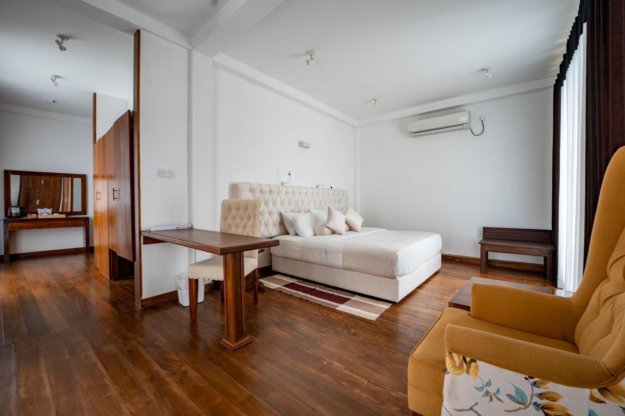 Shanthi Uyana Kandy Esterno foto