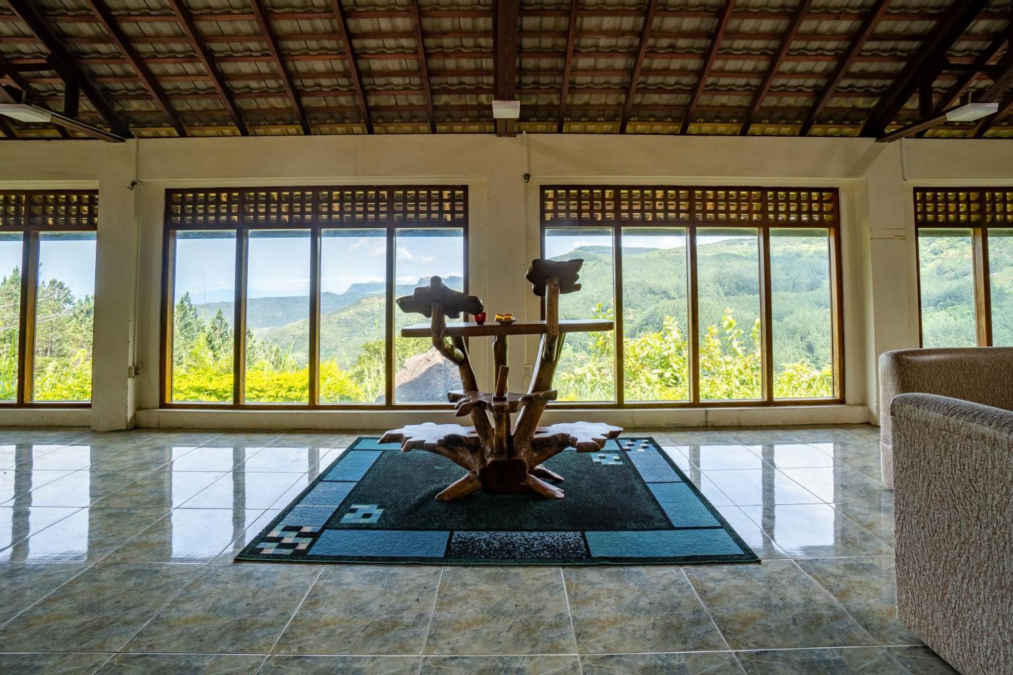 Shanthi Uyana Kandy Esterno foto