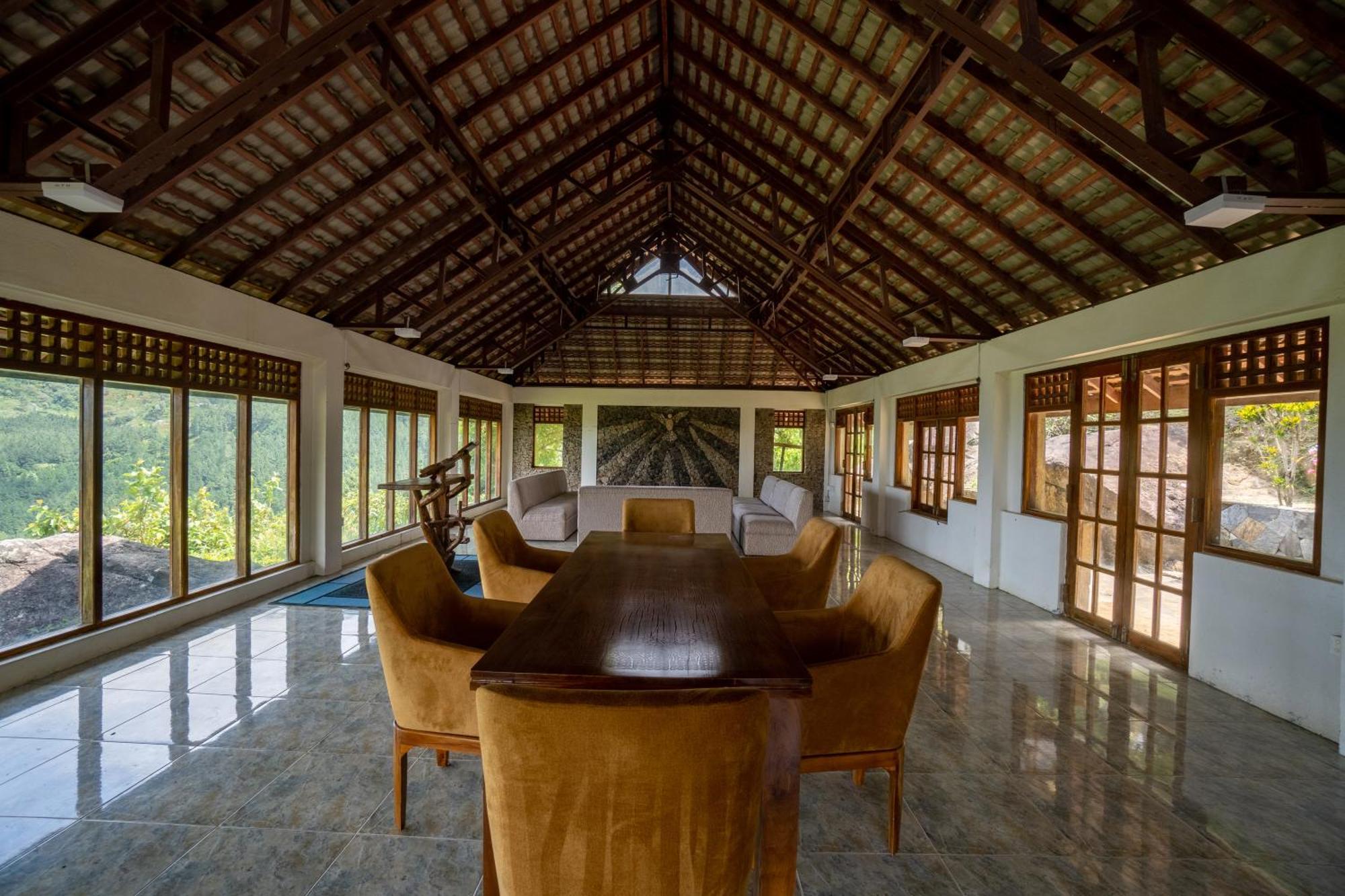 Shanthi Uyana Kandy Esterno foto