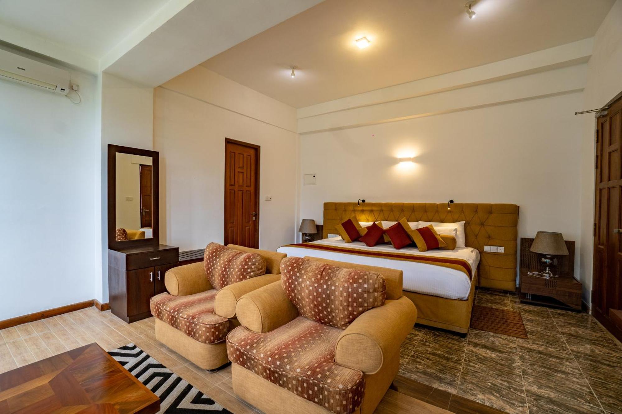 Shanthi Uyana Kandy Esterno foto